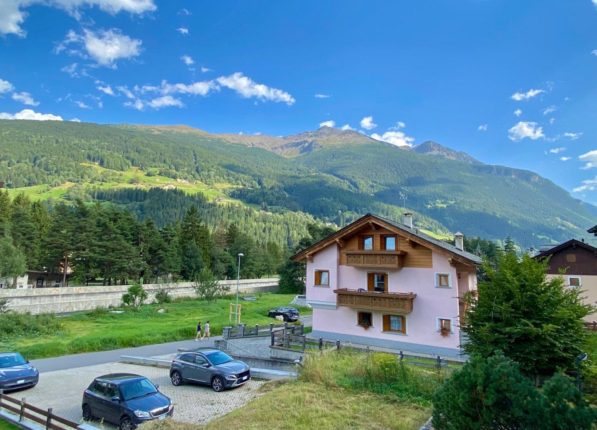 Appartamento In Residence Santa Lucia ボルミオ エクステリア 写真
